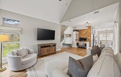 8620 Quail Meadow Drive, Irving, TX 75063