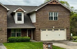 3007 Villas Creekside Drive, Dandridge, TN 37725