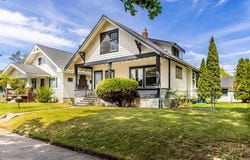 711 E Illinois Ave, Spokane, WA 99207