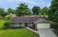 11606 Markham Court, Leo, IN 46765