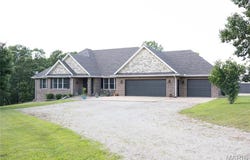 31321 Highway AC, Lebanon, MO 65536