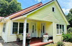 2582 White Sulphur Road, Gainesville, GA 30501