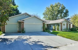 11805 W Hickory Dr, Boise, ID 83713