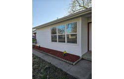 801 Middle Street W, Knoxville, IA 50138