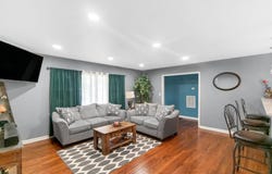 3343 E 78th Place, Merrillville, IN 46410