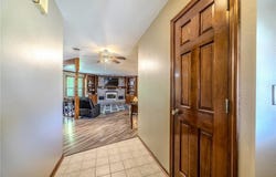 2 Sunset Drive, Lexington, MO 64067