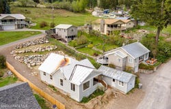 525 Big Hill Rd, Hope, ID 83836