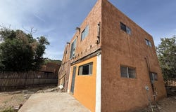 612 Camino De La Luz, Santa Fe, NM 87505