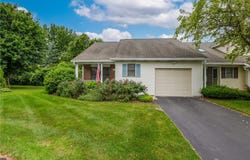 11 Harvest Hl, Chili, NY 14624