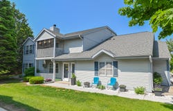 724 Worthington Ct, West Bend, WI 53090