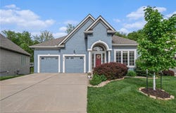 636 Rosewood Court, Liberty, MO 64068