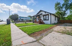 727 Hammond, San Antonio, TX 78210