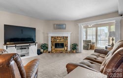 1330 5th Street NE, Hickory, NC 28602
