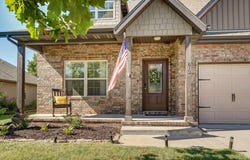 813 E Romeo Court, Nixa, MO 65714