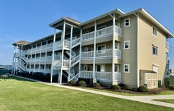650 Cedar Point Boulevard, Cedar Point, NC 28584