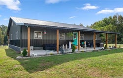 1119 N Greenbriar Drive, Paoli, IN 47454