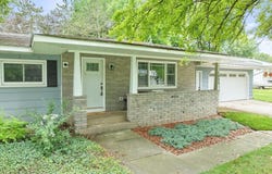 1600 N PALMETTO AVENUE, Marshfield, WI 54449