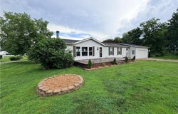 114 E Oak Street, Emma, MO 65327