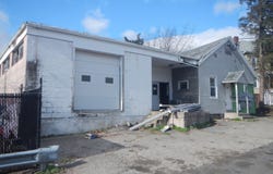 3 Francis Street, Derby, CT 06418