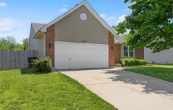 590 Chapelgate Drive, Fairborn, OH 45324