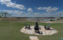 26183 Sunset Bluff Dr, Canistota, SD 57012