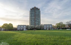 3320 Spinnaker 11D, Detroit, MI 48207