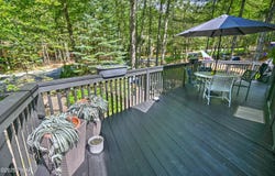 102 Sugarberry Lane, Greentown, PA 18426