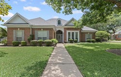 1104 Cherrywood Drive, Cleburne, TX 76033