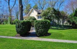 26 Windsor Road, Great Neck, NY 11021