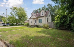 26625 Eureka Road, Taylor, MI 48180