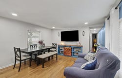 7500 Elmhurst Road, Des Plaines, IL 60018