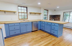 14 Pond Street, Orono, ME 04473