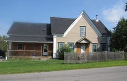33 Vance Hill Road, Newport Town, VT 05857
