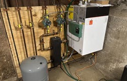 17 Route 12, Hartland, VT 05048