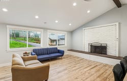 29201 SE HILLYARD Dr, Boring, OR 97009