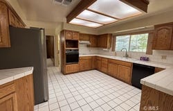 100 McLaren Ln, Bishop, CA 93514