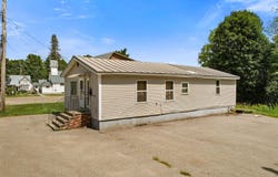 47 Bray Avenue, Fairfield, ME 04937