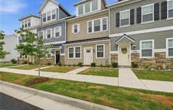 421 Life Tree Trail, Chesapeake, VA 23323