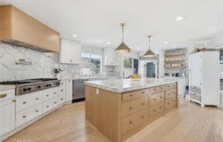 845 11th, Manhattan Beach, CA 90266