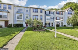 2558 AMBLING Circle, CROFTON, MD 21114
