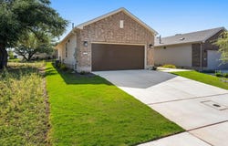 120 Cross Bar St, Georgetown, TX 78633
