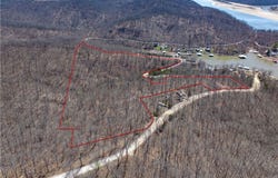Central Ozarks Road, Edwards, MO 65326