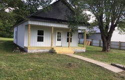 610 Cypress Street, Leslie, AR 72645