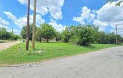 506 Harrell Street, Terrell, TX 75160