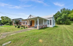 106 Water Street, Stevenson, AL 35772