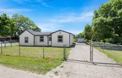 903 1st Street, Bridgeport, TX 76426