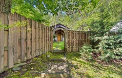 24 Iroquois Street, Black Mountain, NC 28711