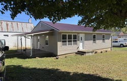 240 Lovell Lane, Mt Vernon, KY 40456