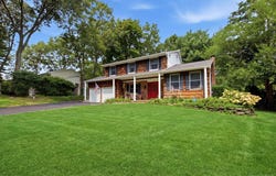 26 Sheryl Crescent, Smithtown, NY 11787