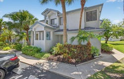 406 Harbour Pointe Way, Greenacres, FL 33413